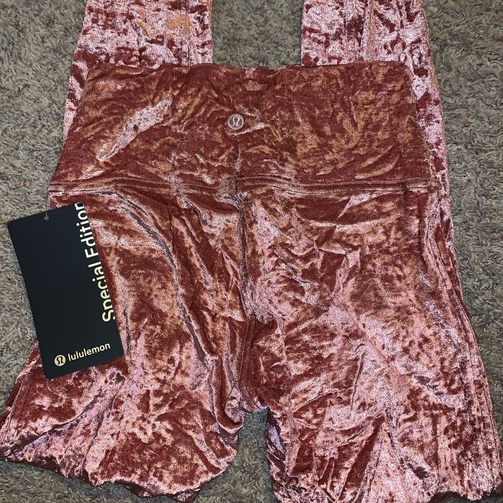 Lululemon Wunder Lounge High-Rise Tight 28” *Crushed Velvet*